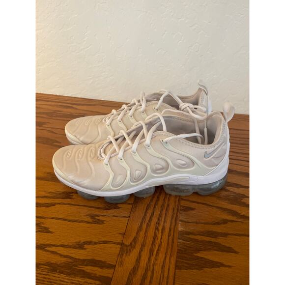 Nike Air VaporMax Plus size 10